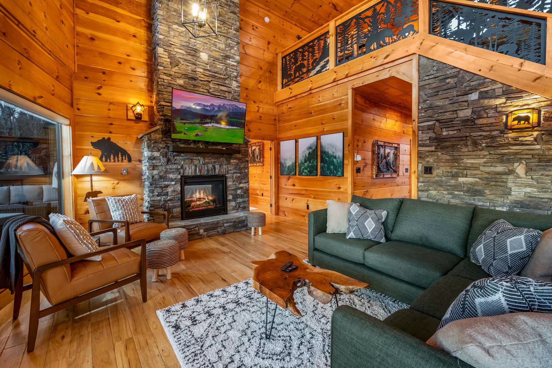 4-bed cabin, Gatlinburg TN